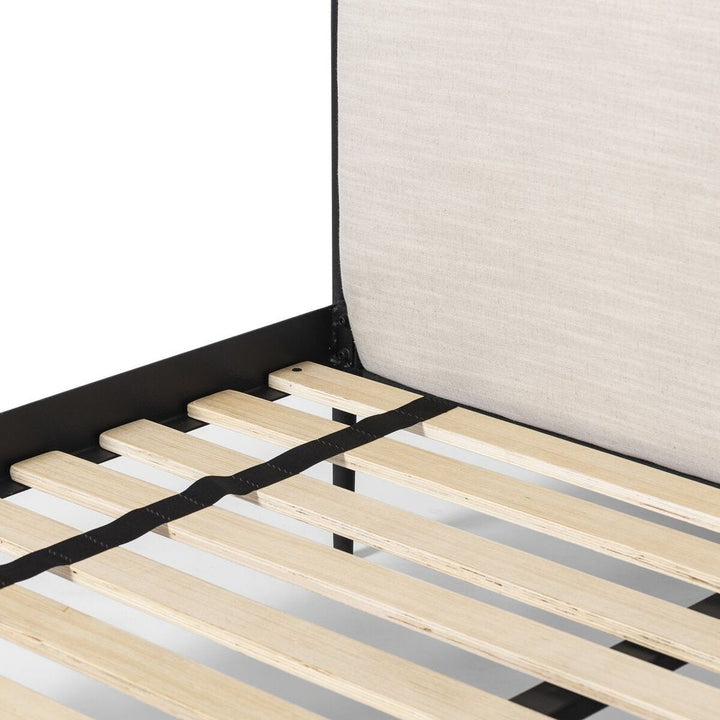 Xander Bed