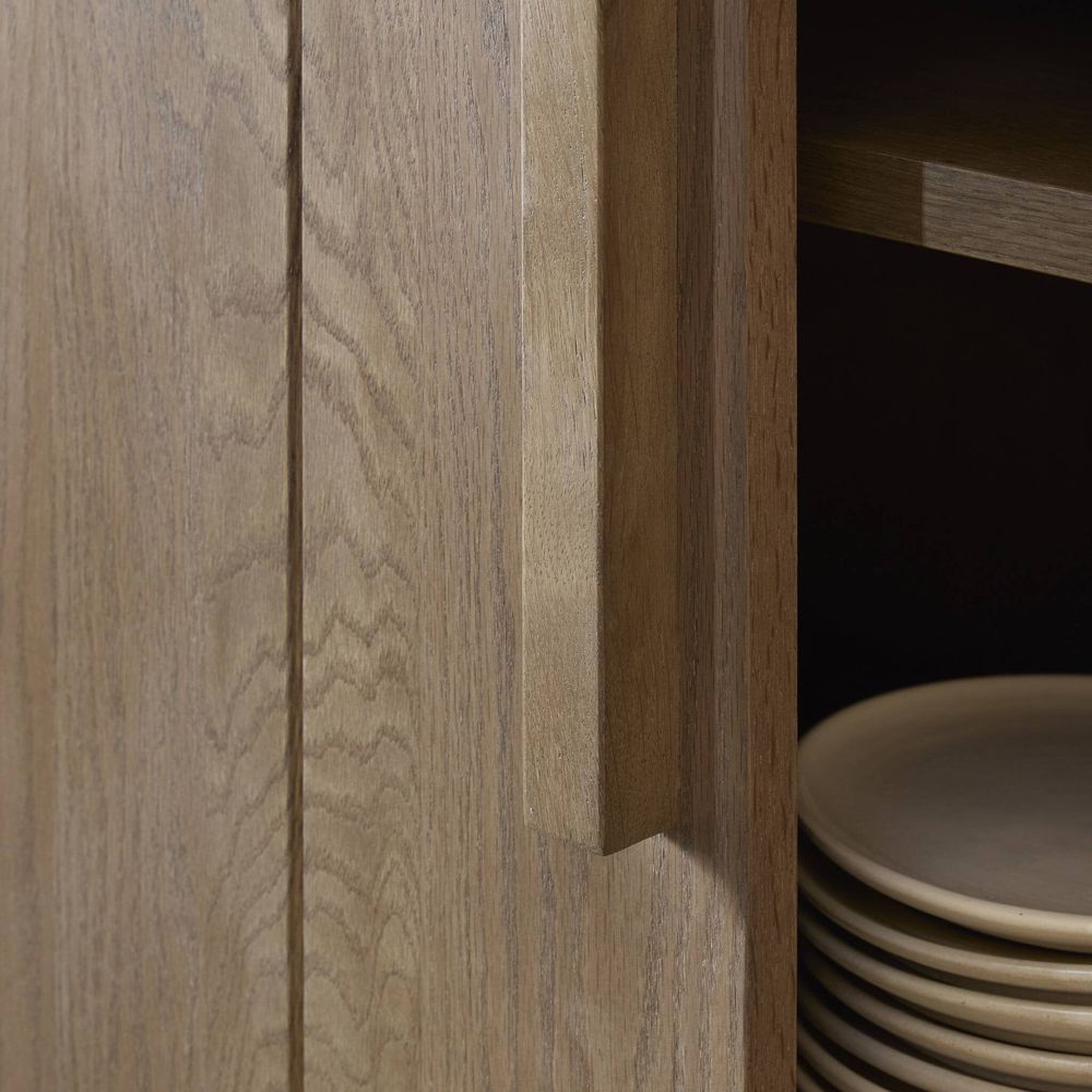 Elgin Cabinet - Sandy Oak Veneer