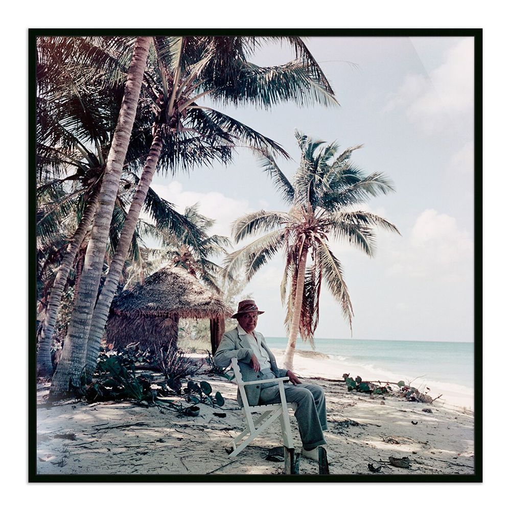 Wall Art T.S. Eliot By Slim Aarons - 24"X24" - Black Maple