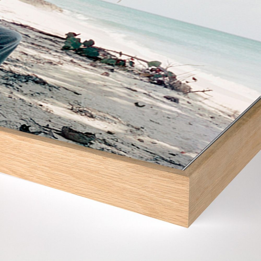 Wall Art T.S. Eliot By Slim Aarons - 24"X24" - White Oak