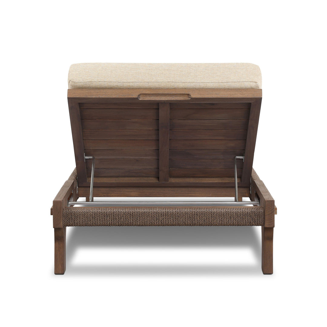 Moxie Outdoor Chaise
