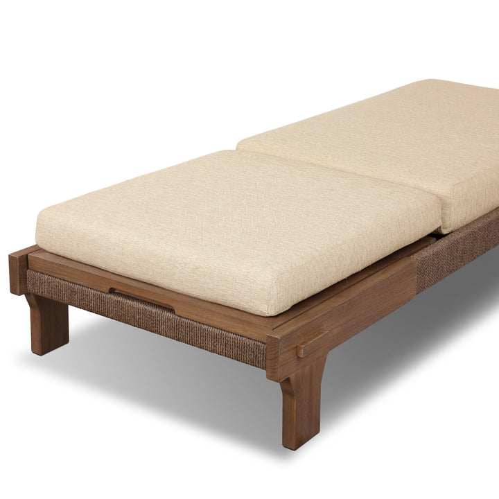 Moxie Outdoor Chaise