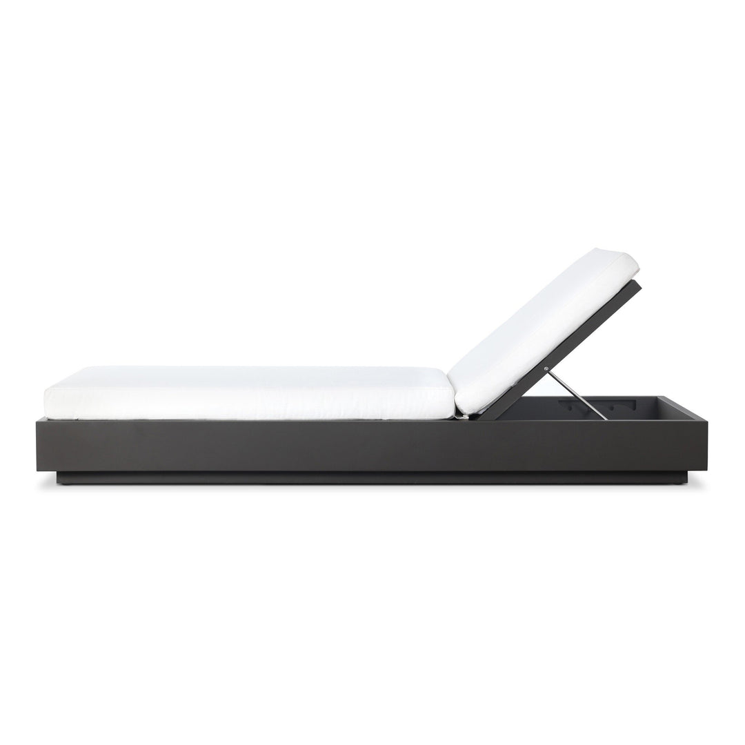 Katari Outdoor Chaise