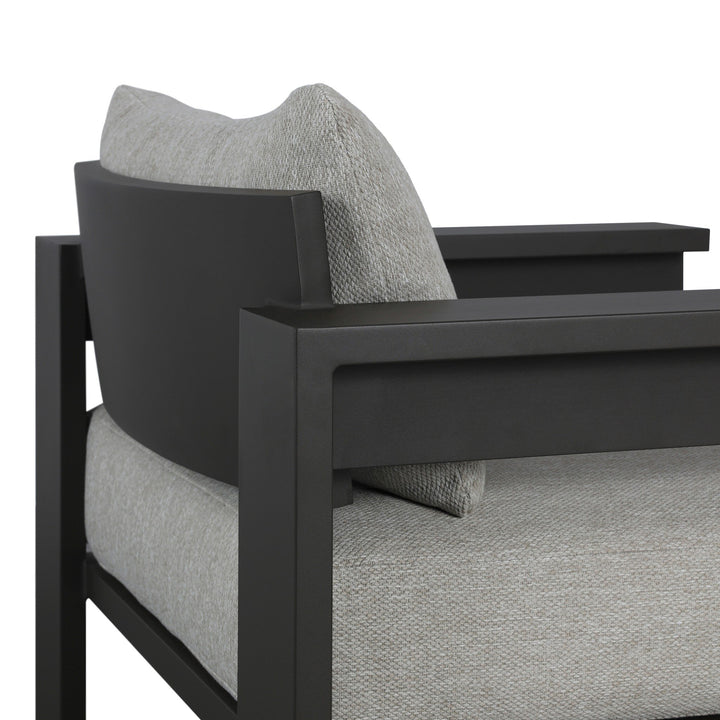 Hyder Outdoor Chair