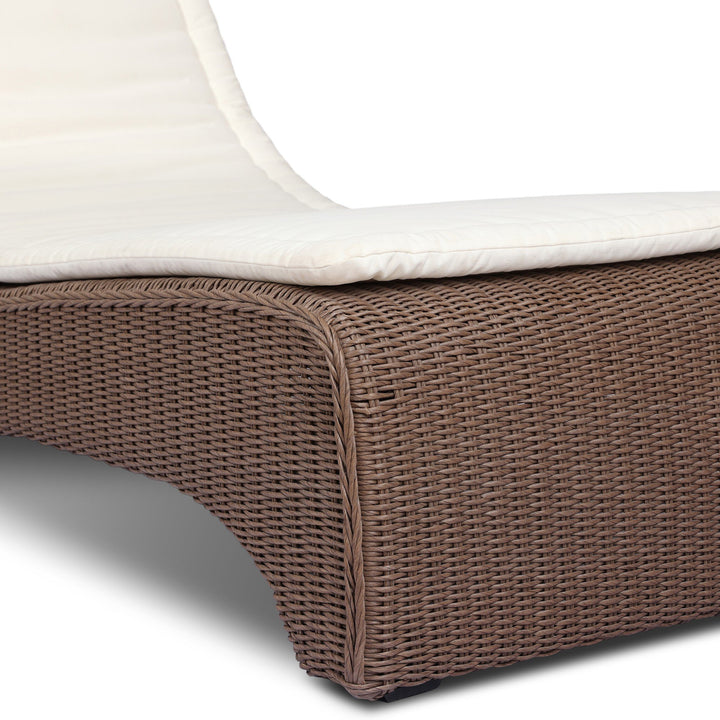 Mazu Outdoor Chaise
