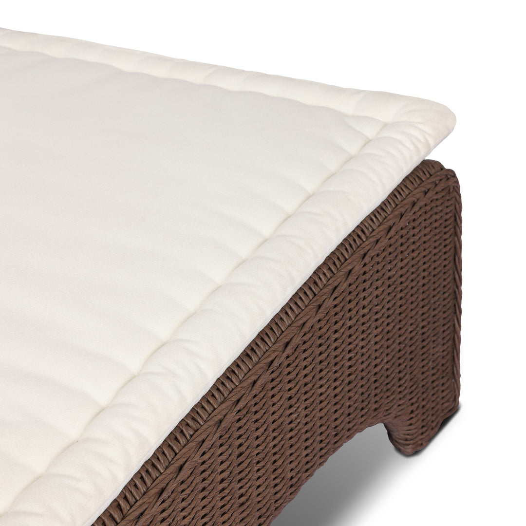 Mazu Outdoor Chaise