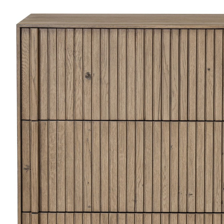 Leo 8 Drawer Dresser