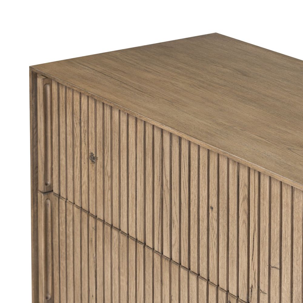 Leo 8 Drawer Dresser