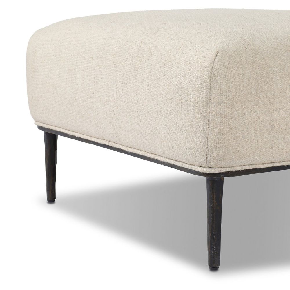 Noel Chaise