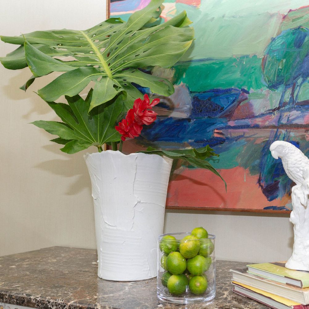 Vases Textured Vase, Medium, Matte White