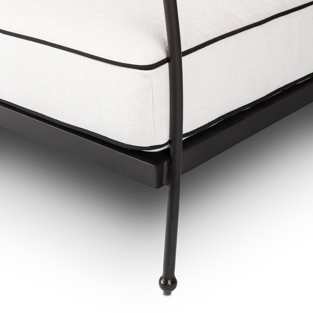 Tally Outdoor Chair