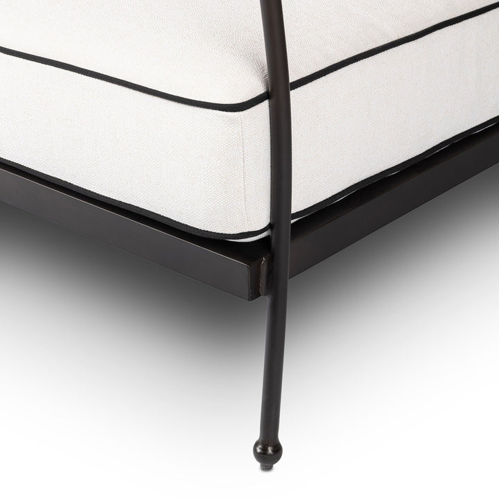 Tally Outdoor Chair