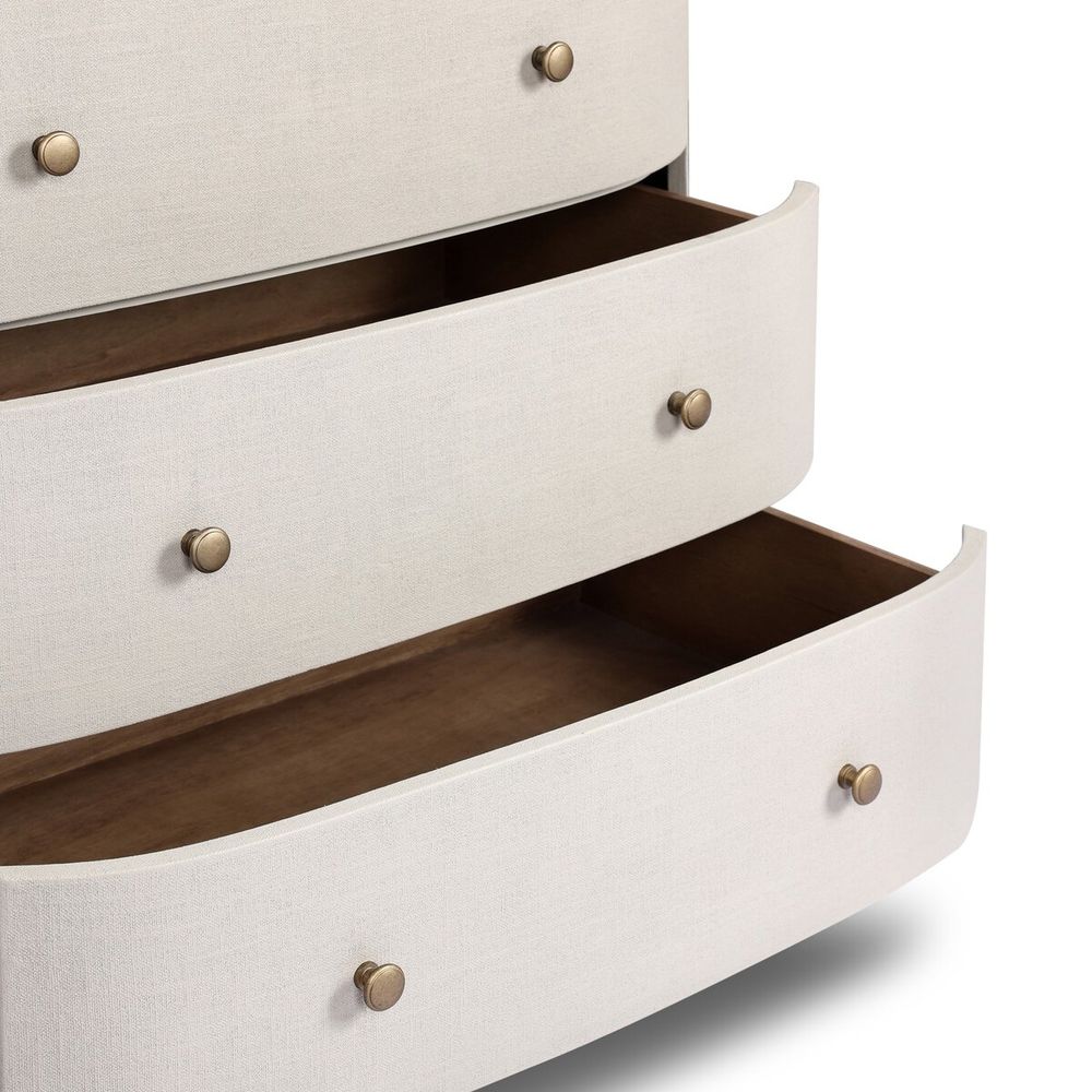 Amelia Chest