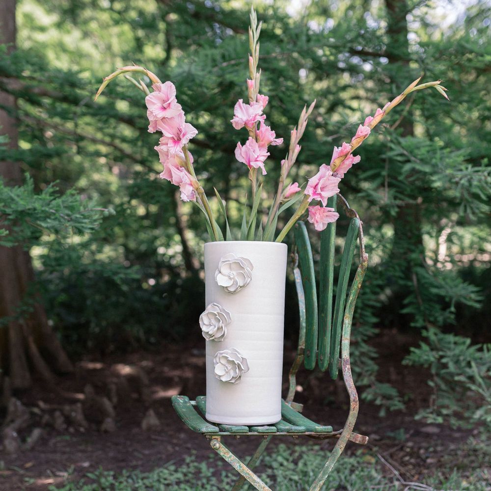 Vases Catalina Vase, Applied Flowers, Matte White