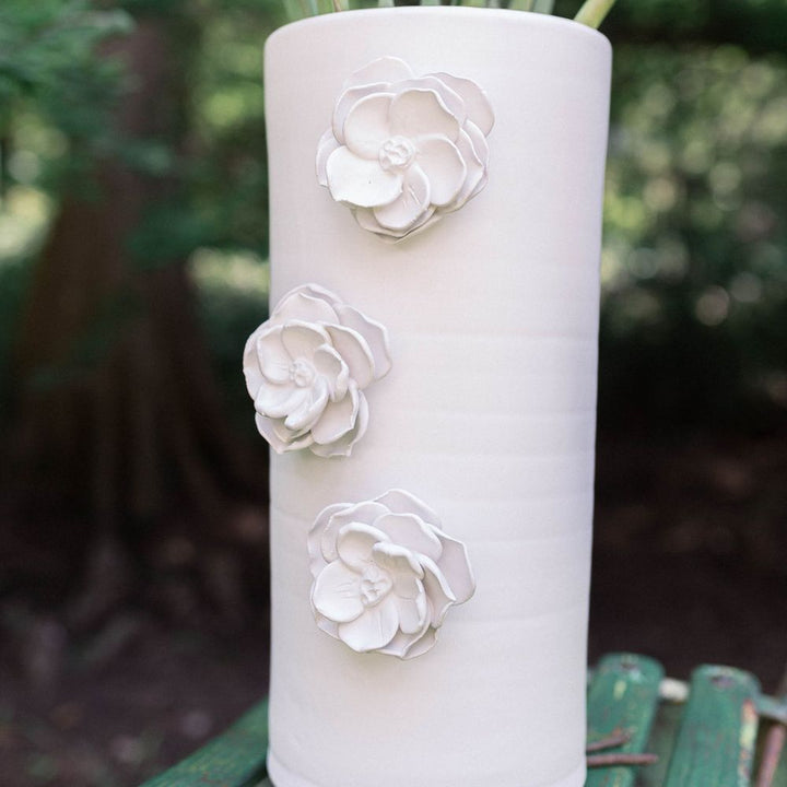 Vases Catalina Vase, Applied Flowers, Matte White