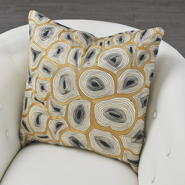 Agate Pillow-Black/Gold