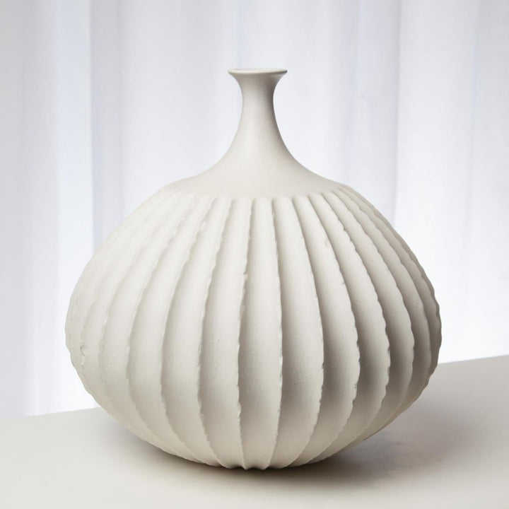 Sawtooth Vase - Rustic White - Lg
