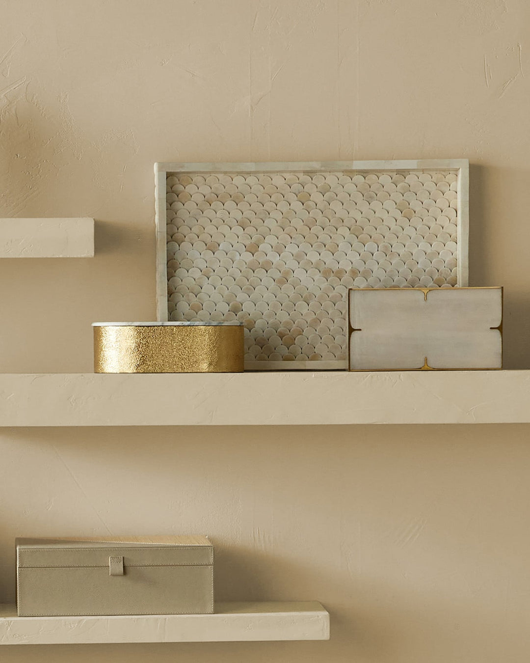 Serveware: Trays Uroko Tray