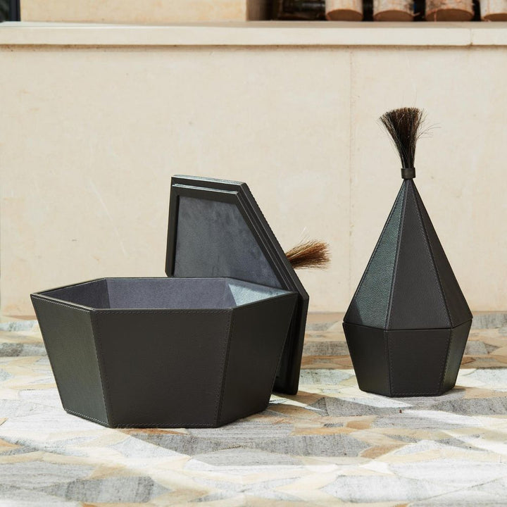 Boxes Zephyr Box-Graphite Leather-Lg