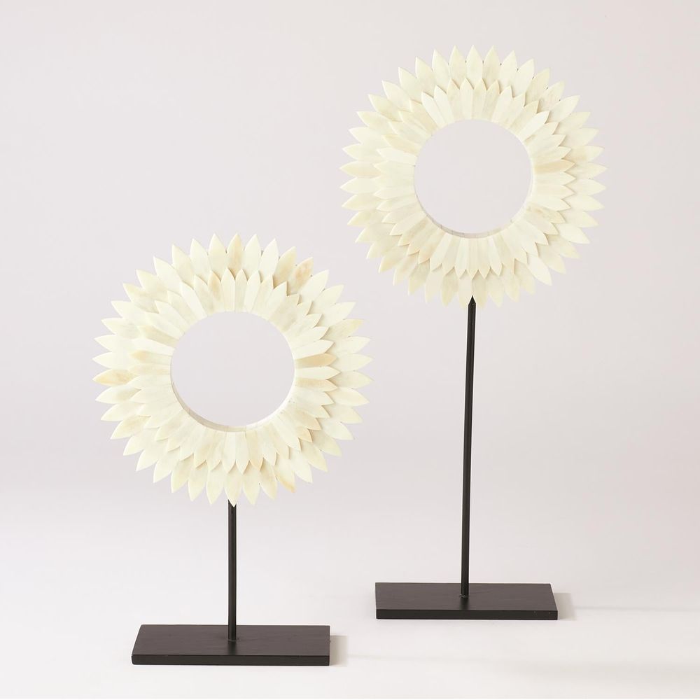 Decor Two Layer Bone Sunburst Mounted Ring-White-Lg