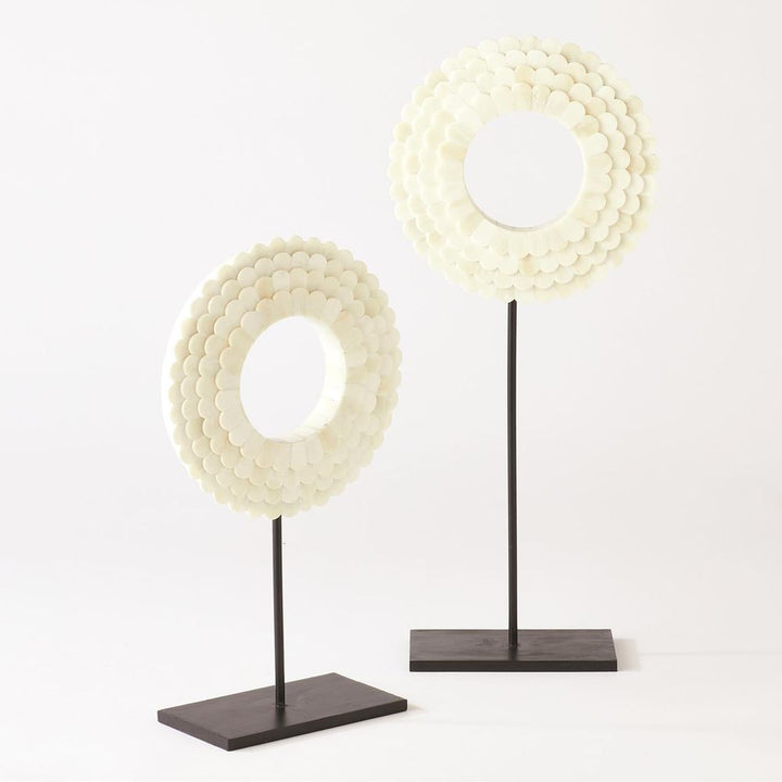 Decor Four Layer Bone Scalloped Mounted Ring-White-Sm