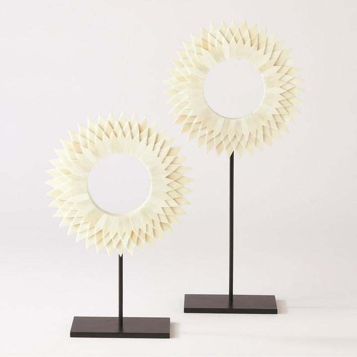 Decor Three Layer Bone Sunburst Mounted Ring-White-Sm