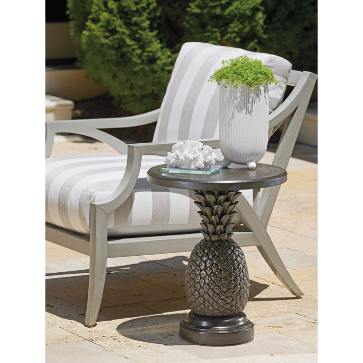 Outdoor Side Tables Pineapple Table - 3945 Light Gray