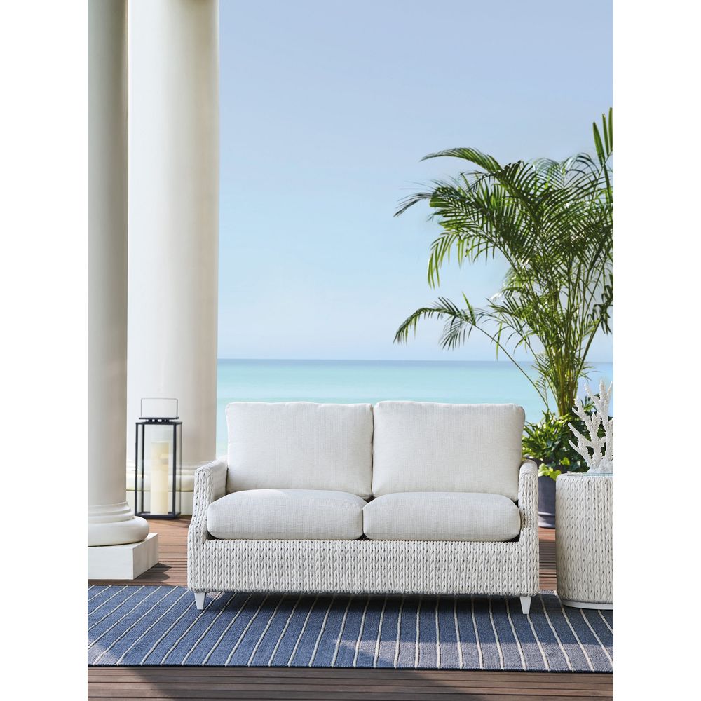 Outdoor Sofas & Sectionals Love Seat