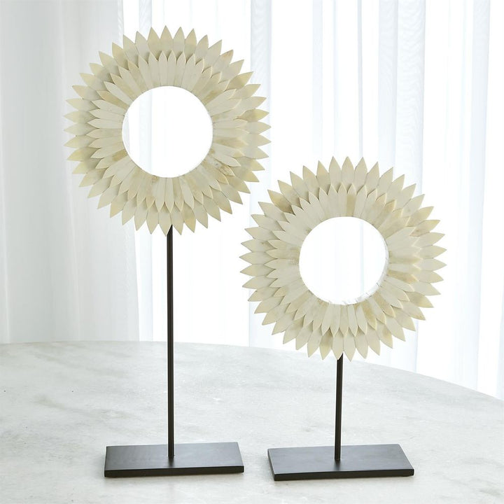 Two Layer Bone Sunburst Mounted Ring-White-Lg