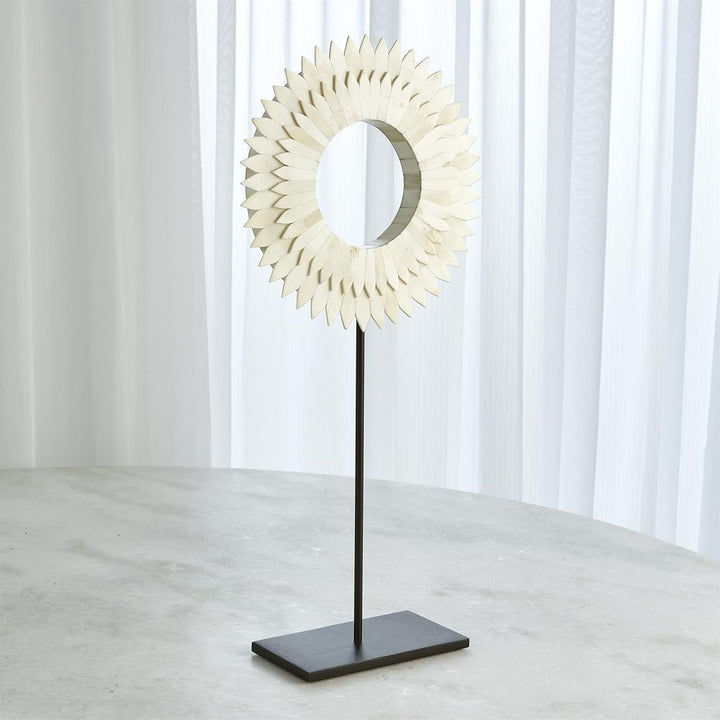Two Layer Bone Sunburst Mounted Ring-White-Sm