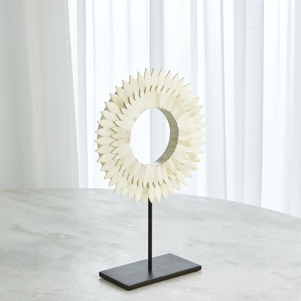 Two Layer Bone Sunburst Mounted Ring-White-Sm