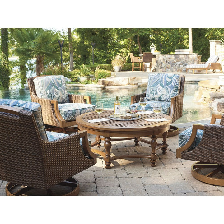 Outdoor Coffee Tables Round Cocktail Table - 3935 Medium Brown