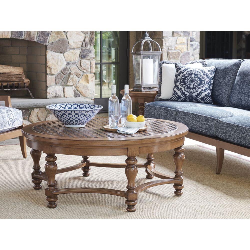 Outdoor Coffee Tables Round Cocktail Table - 3935 Medium Brown