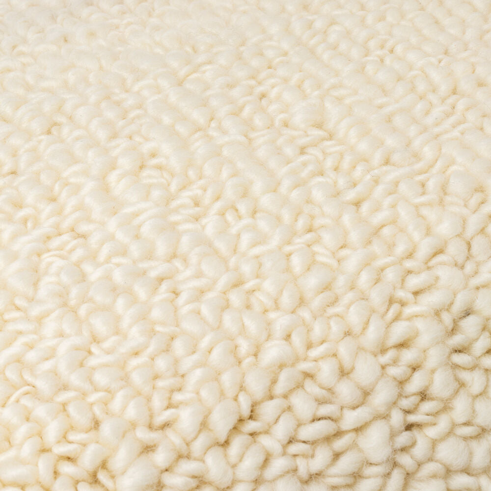 Noida Pillow