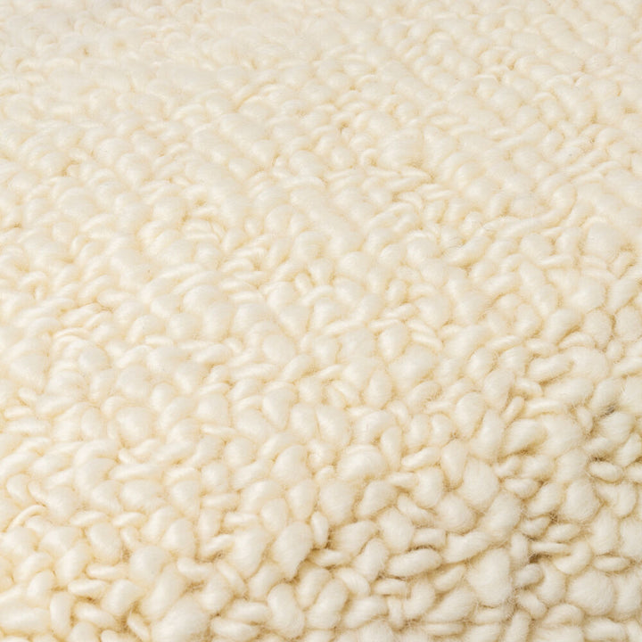 Noida Pillow