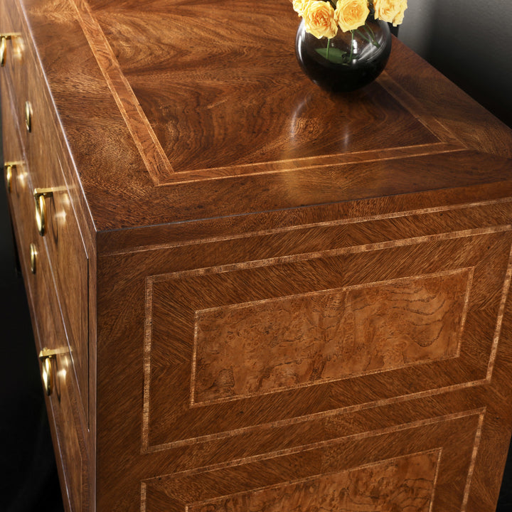 Savona Chest