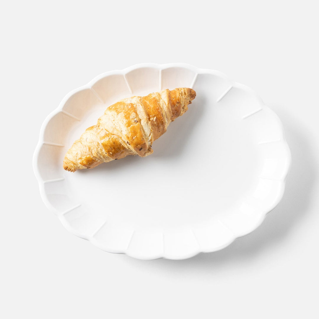 Iris White Scallop Oval Serving Platter Melamine Small Pack/2
