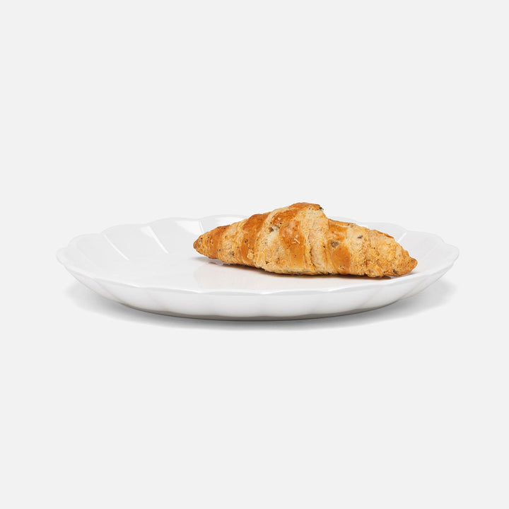 Iris White Scallop Oval Serving Platter Melamine Small Pack/2