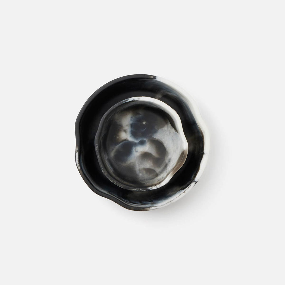 Beatrix Black Swirled Serving Bowls Resin Set/2