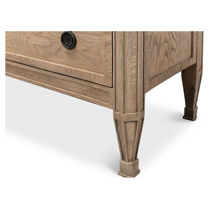 Gordon Vineyards Chest