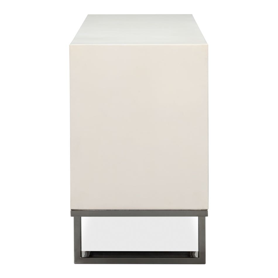Bronzini Credenza
