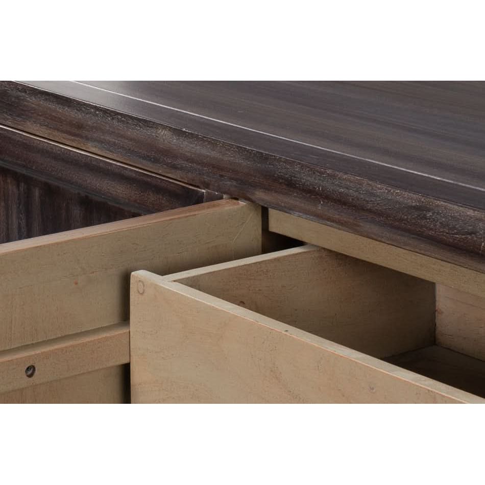 Details Credenza