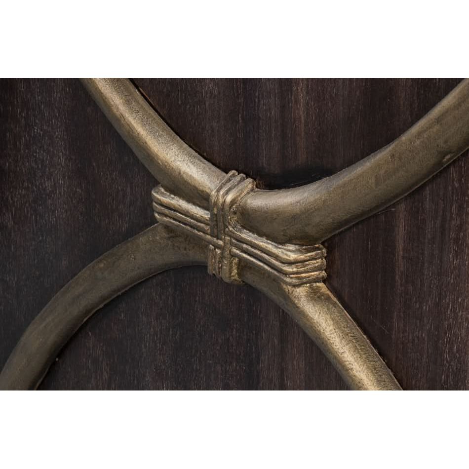 Details Credenza