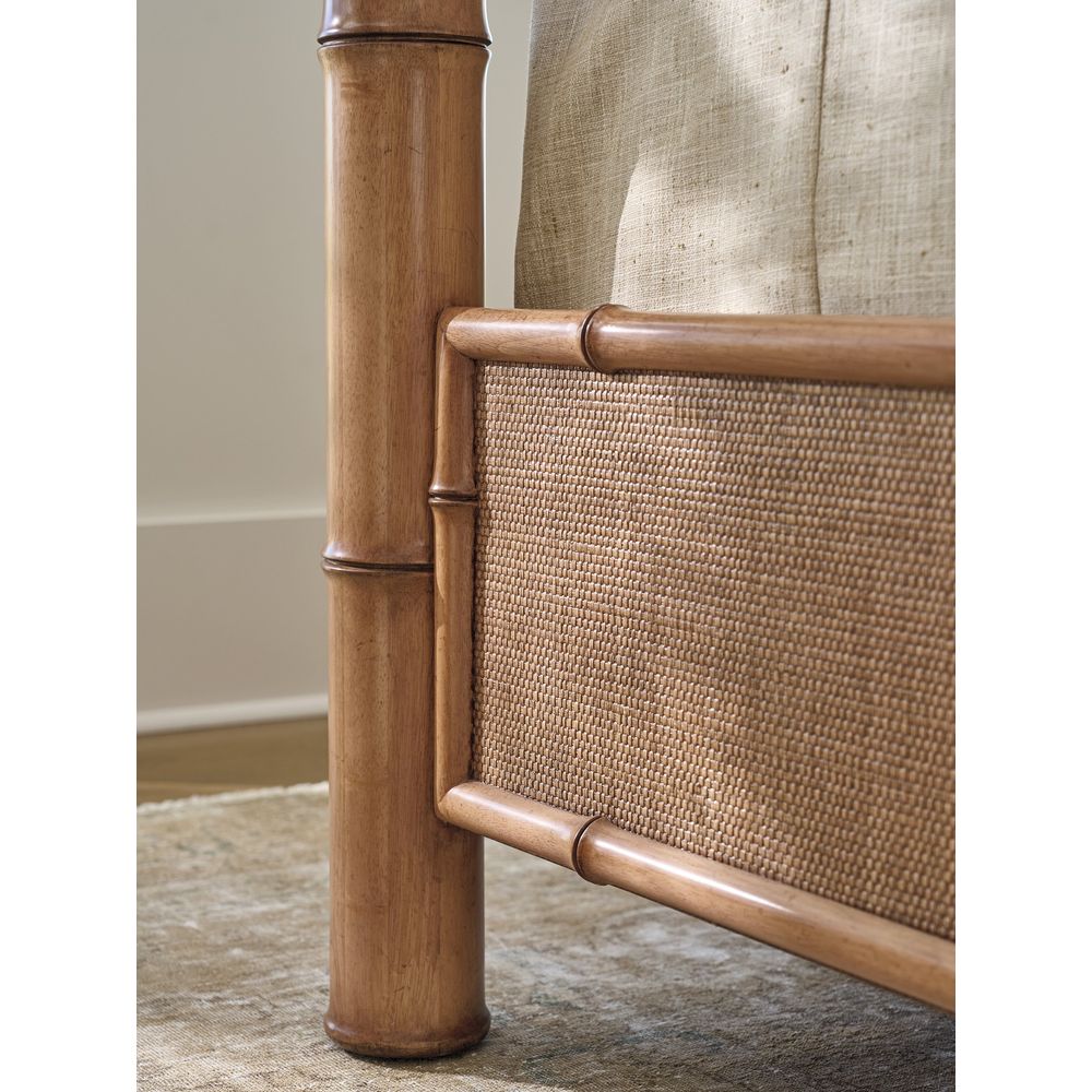 Islandia Canopy Bed 6/6 King - Sunwashed