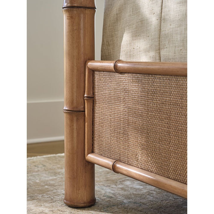 Islandia Canopy Bed 6/6 King - Sunwashed