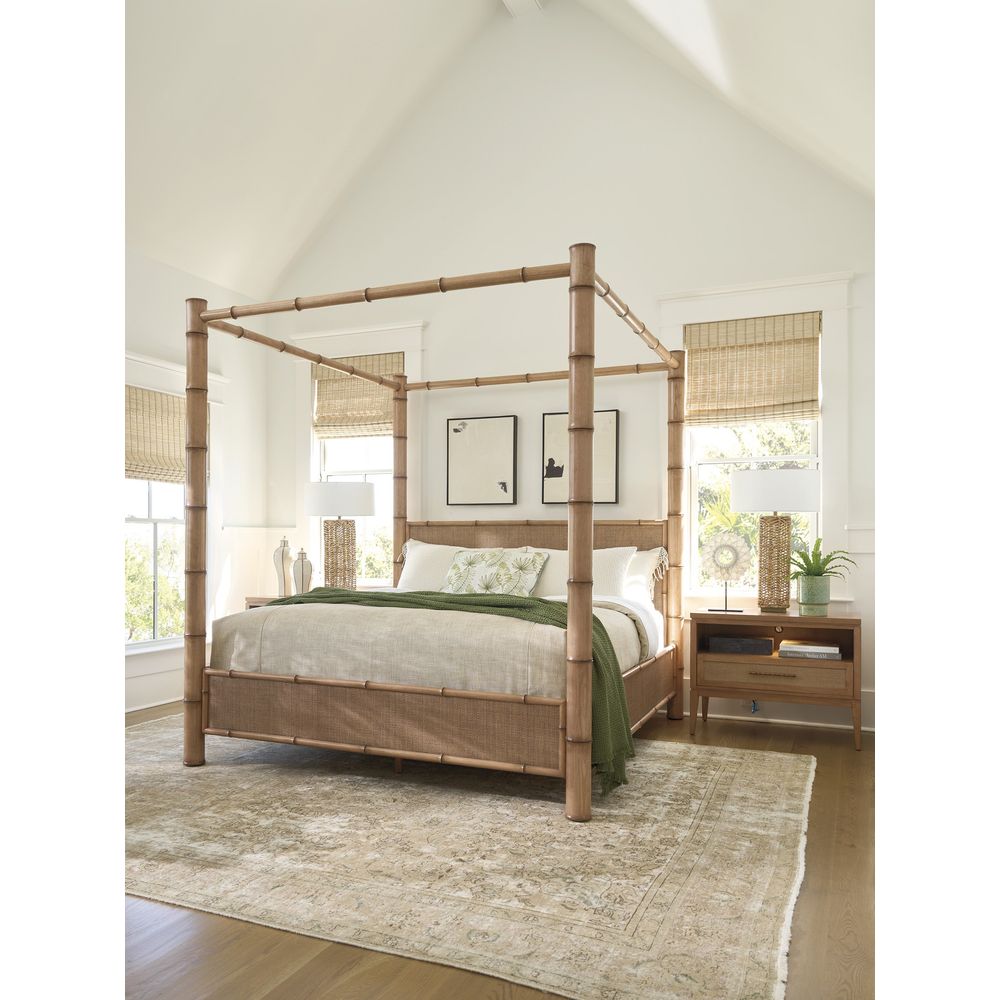 Beds Islandia Canopy Bed 6/6 King - Sunwashed