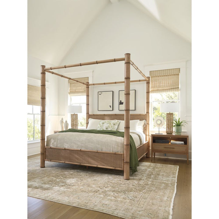 Beds Islandia Canopy Bed 6/6 King - Sunwashed