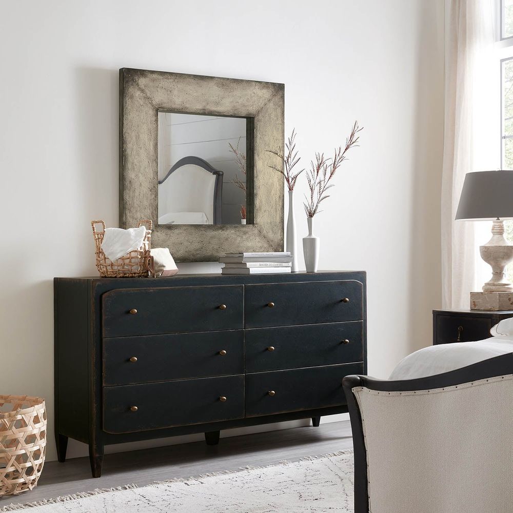 Hooker Furniture Ciao Bella Six-Drawer Dresser, Black