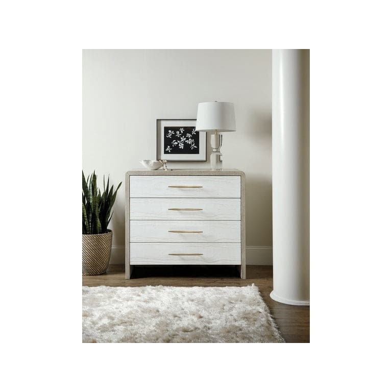 Dressers & Chests Four - Drawer Bachelor Chest - White