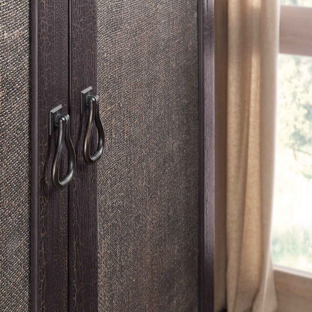 Big Sky Small Wardrobe